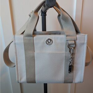 lululemon athletica Beige and Gray Tote Bag